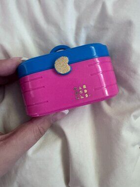 VINTAGE mini Caboodles compact (early 90s)